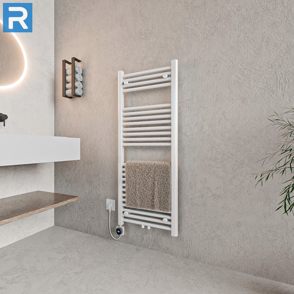 Standard Badheizkörper elektrisch Rundrohr 50x120 cm Weiß, befüllt steckerfertig