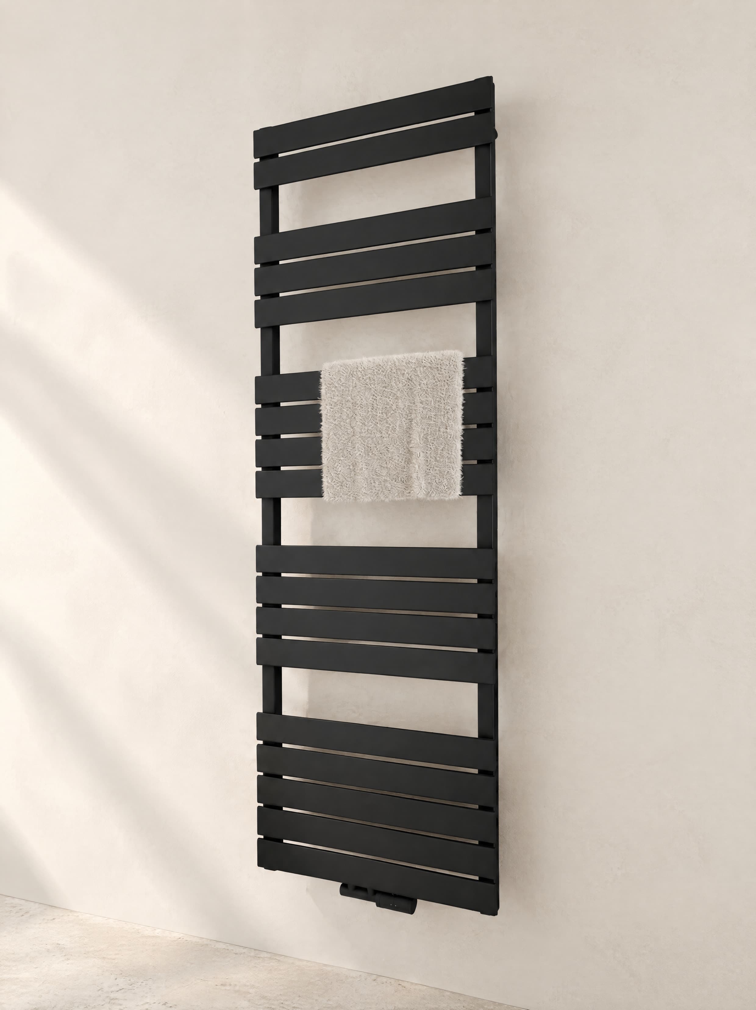 Handtuchheizkörper Mittelanschluss 50x100 cm Schwarz